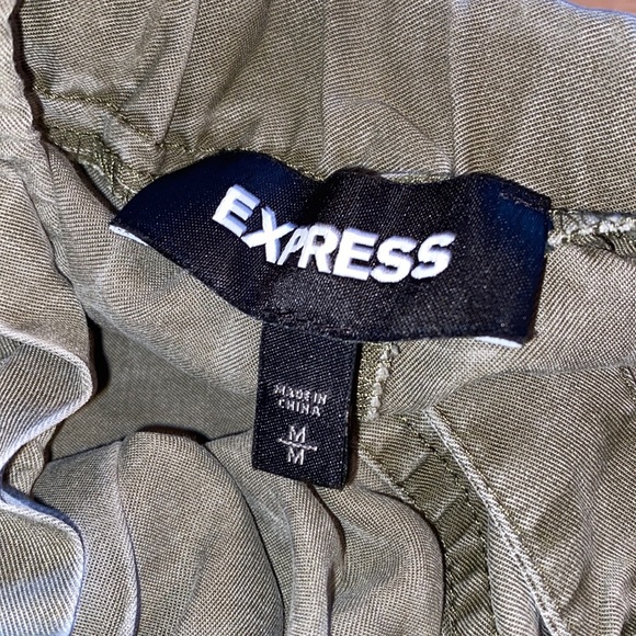 EXPRESS skirt - Picture 2 of 3